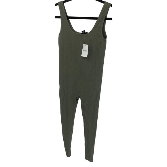 Forever 21 Pants - New Forever 21 Women S/M Compression Leotard gray Sleeveless ribbed Jumpsuits